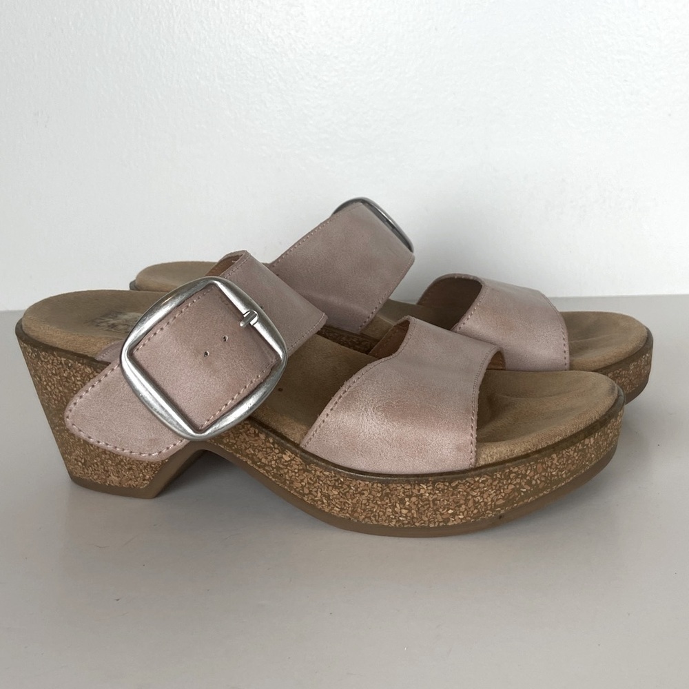 White Mountain Women's Copious Footbeds Sandals Size 7 M Pink Wedge Buckle Cork